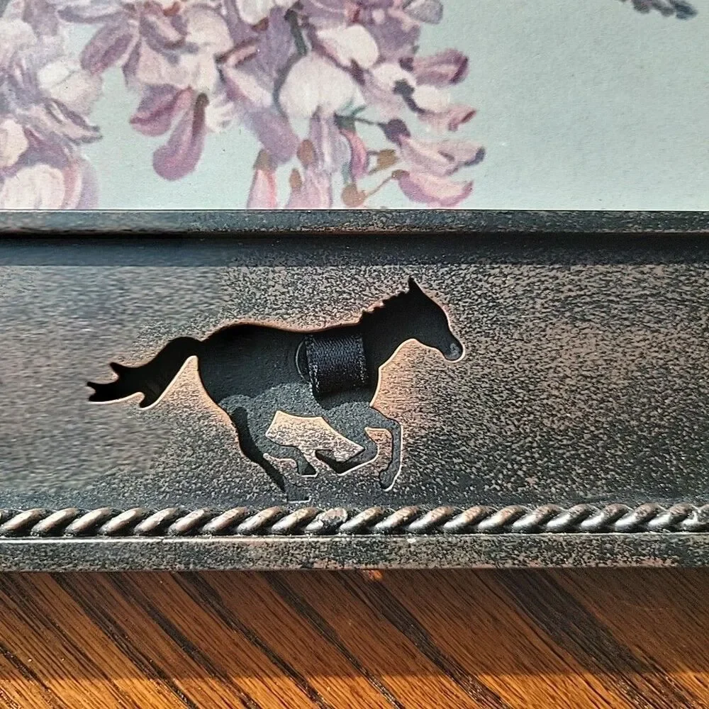 Vtg Metal photo frame 